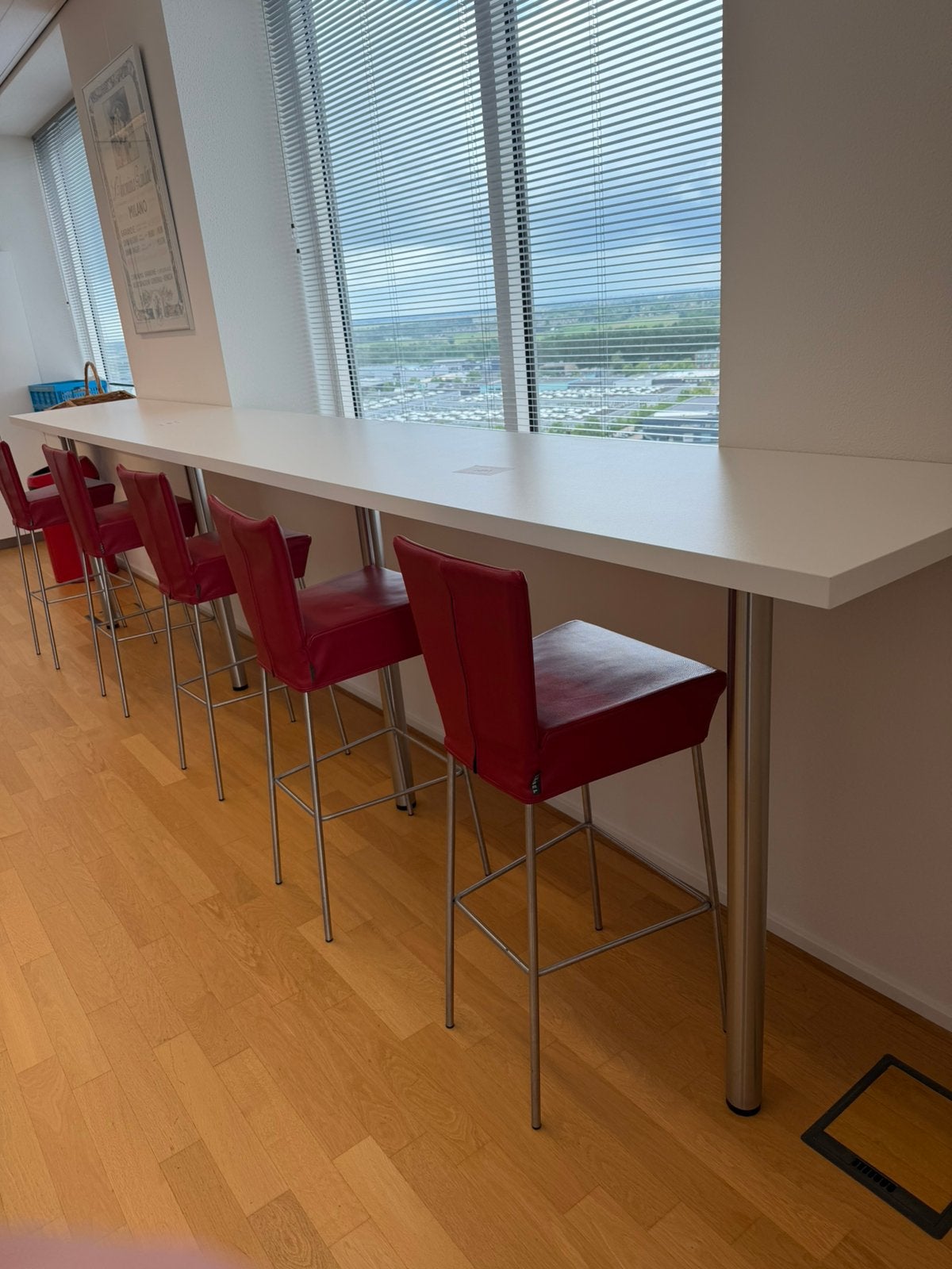 5 rood leder hoge stoelen / barkrukken, 5 krukken of meer, Ophalen, Zo goed als nieuw, 60 tot 90 cm