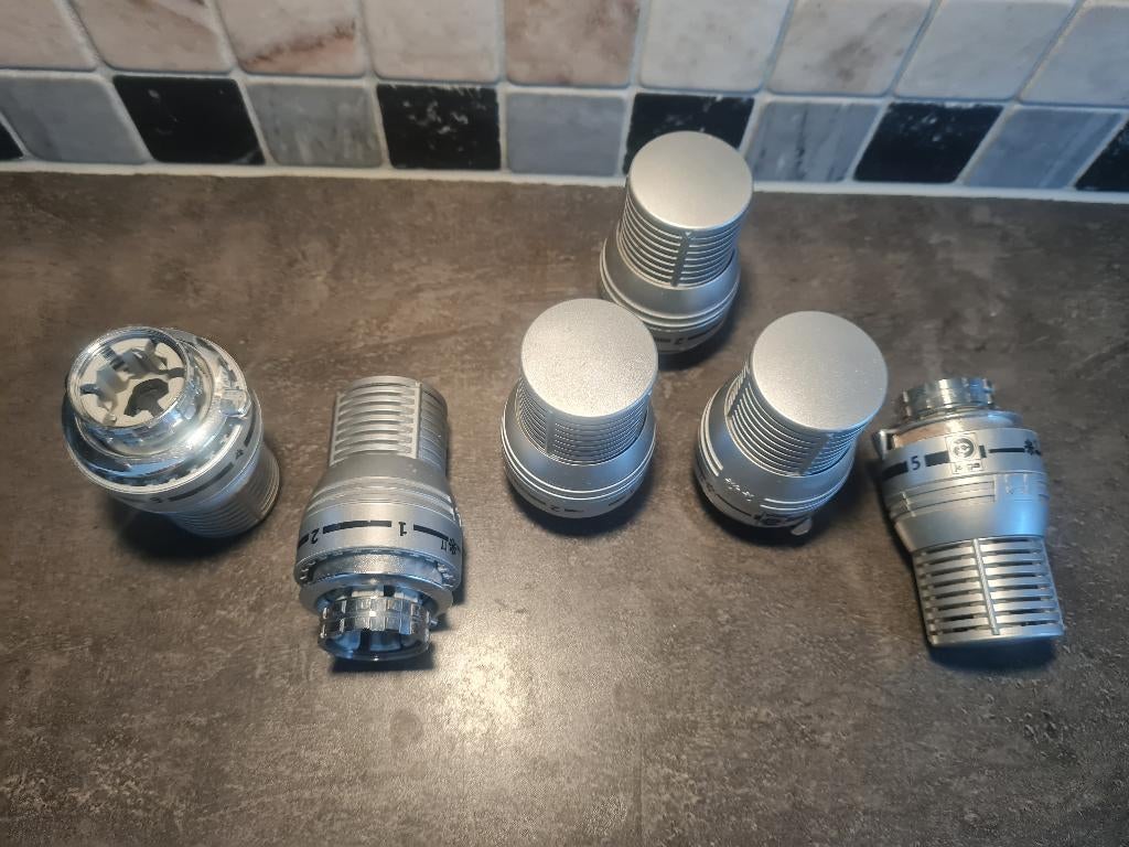 Jaga Thermostatische radiatorknop M30, Gebruikt, Minder dan 30 cm, Radiator, Minder dan 60 cm