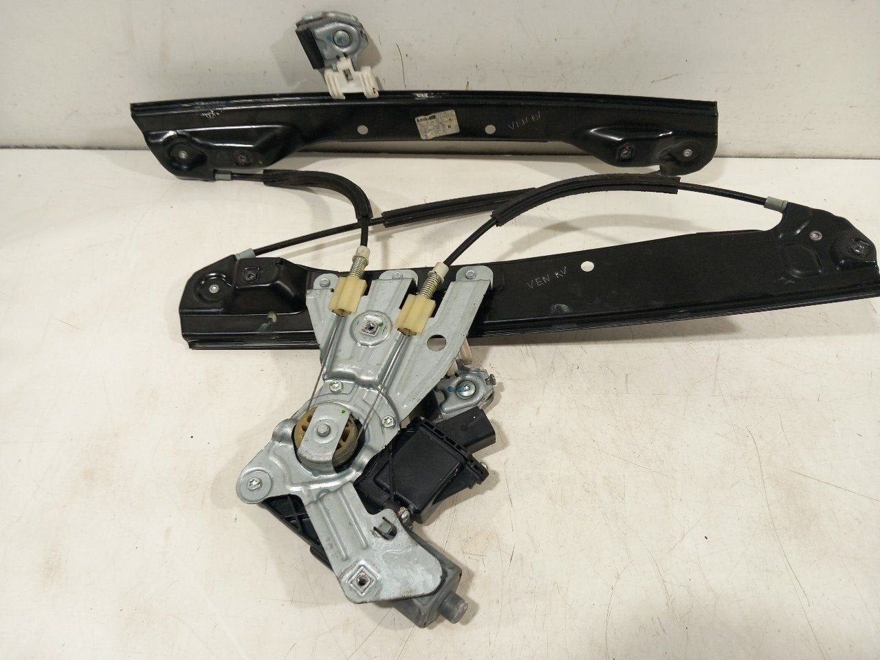 Raammechaniek elektrisch rechts voor Opel Meriva, Onderdelen@venauto.nl, Van der Ven Autorecycling B.V., Gebruikt, Ettenseweg 76, 4706 PB Roosendaal, The Netherlands