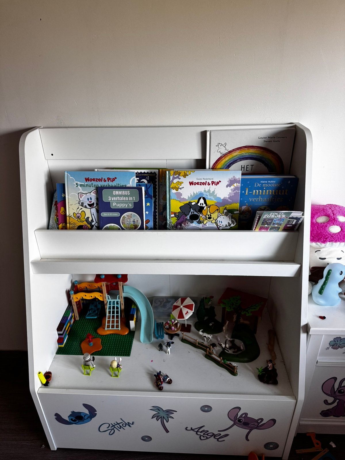 Ikea kinderboeken kast met lade, Ophalen, Kast, 50 tot 70 cm, 105 cm of meer