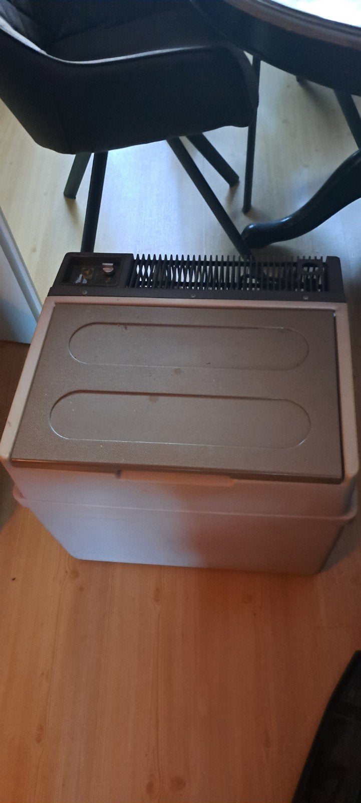 Electrolux Koelbox - Ideaal voor onderweg, Ophalen, Gebruikt, Koelbox, Elektrisch