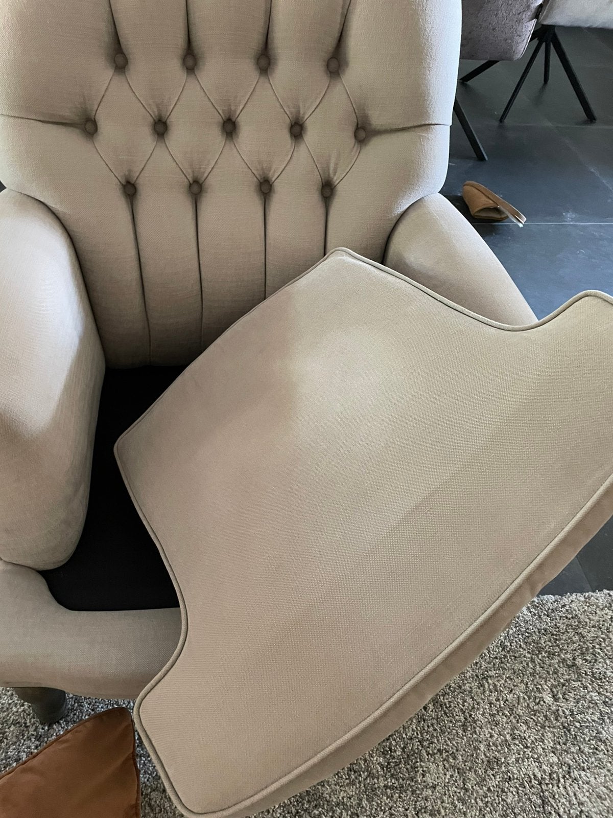 Twee linnen landelijke stoelen. Zgan.mankeert niets aan, Ophalen, Eenpersoons, Minder dan 75 cm, Zo goed als nieuw