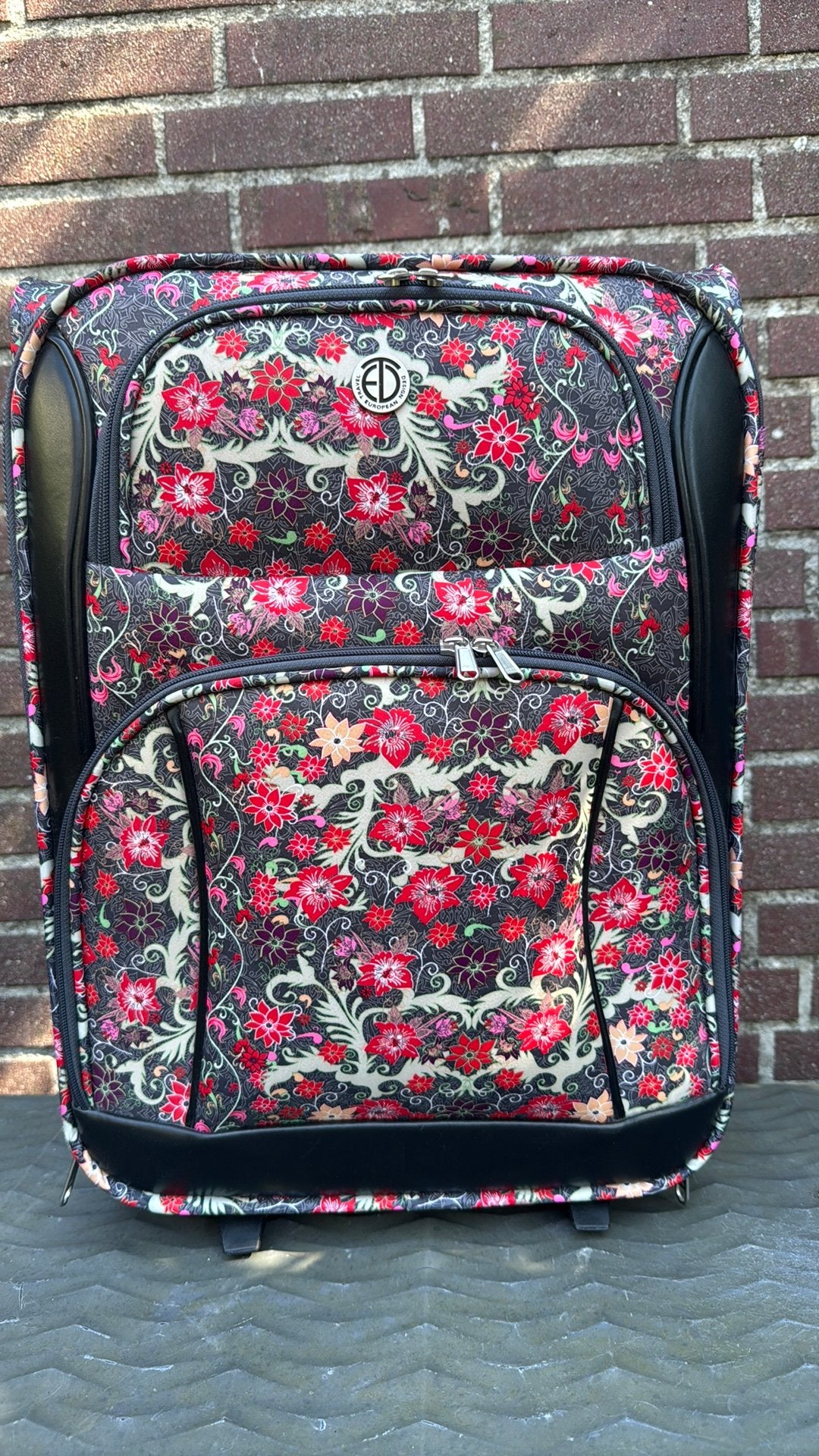 Zachte koffer // nieuw travel european Design / TED, 50 tot 60 cm, Zo goed als nieuw, Zacht kunststof, 35 tot 45 cm
