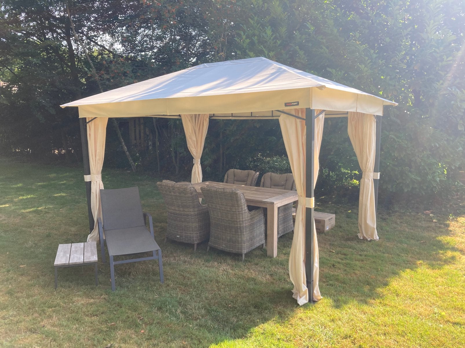 Complete tuinset met tuinpaviljoen en ligbed zie schrijving, Tuin en Terras, Tuinsets en Loungesets, Gebruikt, Overige materialen