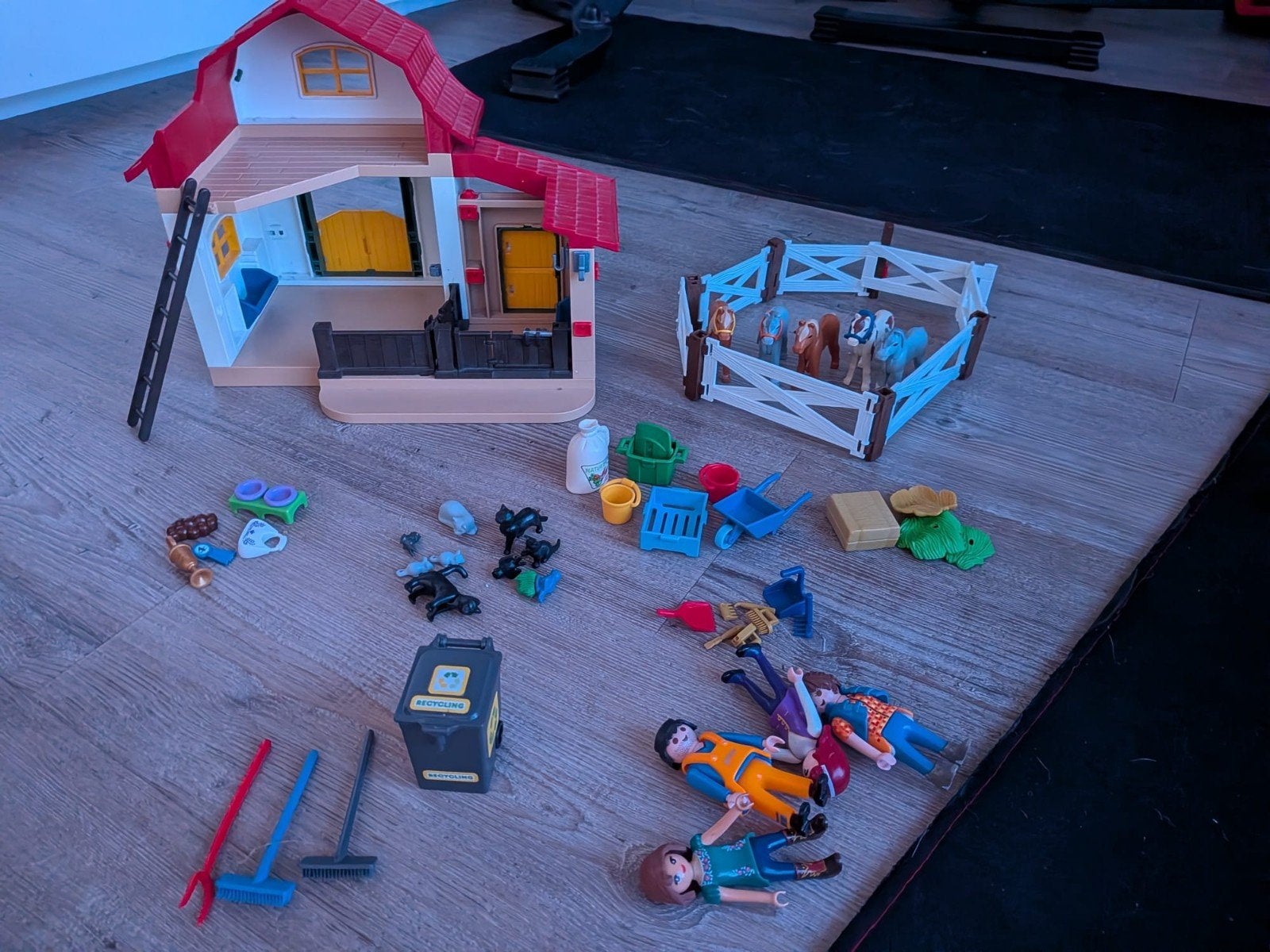 Playmobil Boerderij met Dieren en Accessoires, Ophalen of Verzenden, Zo goed als nieuw, Jongen of Meisje