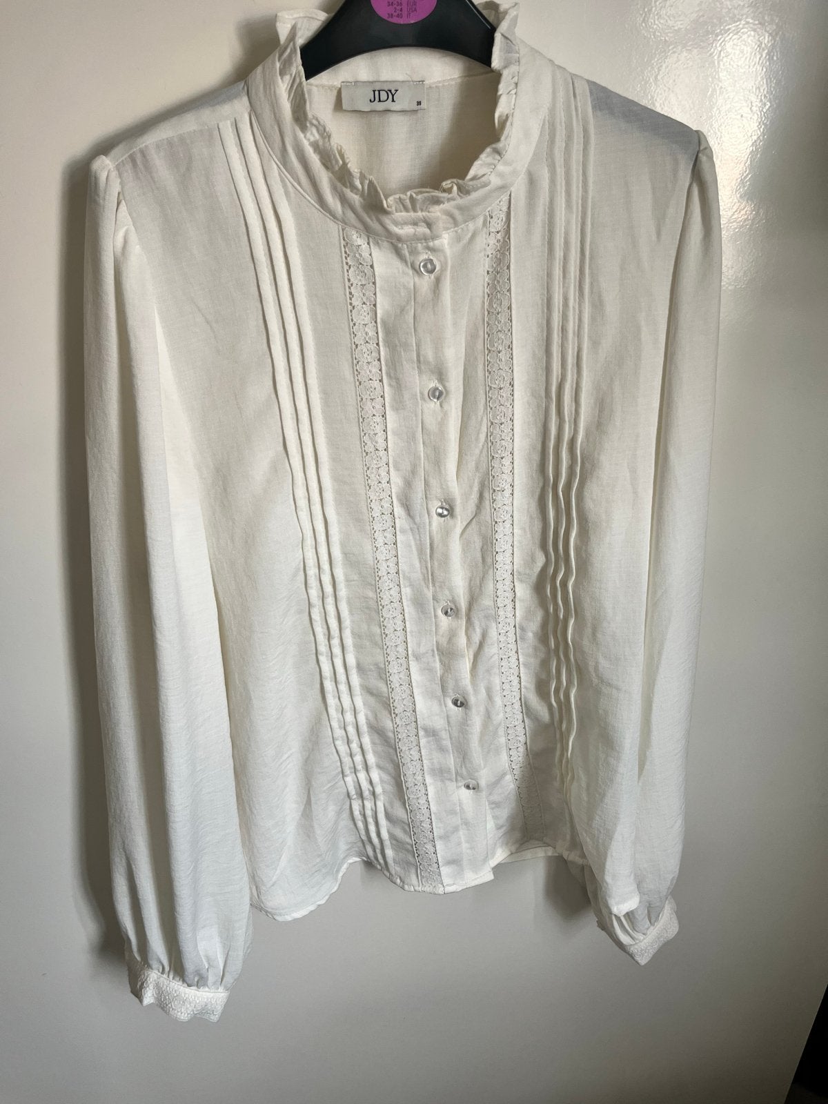 JDY Witte Blouse met Ruches en Kant - Maat M, Ophalen of Verzenden, Zo goed als nieuw, Maat 38/40 (M), Wit