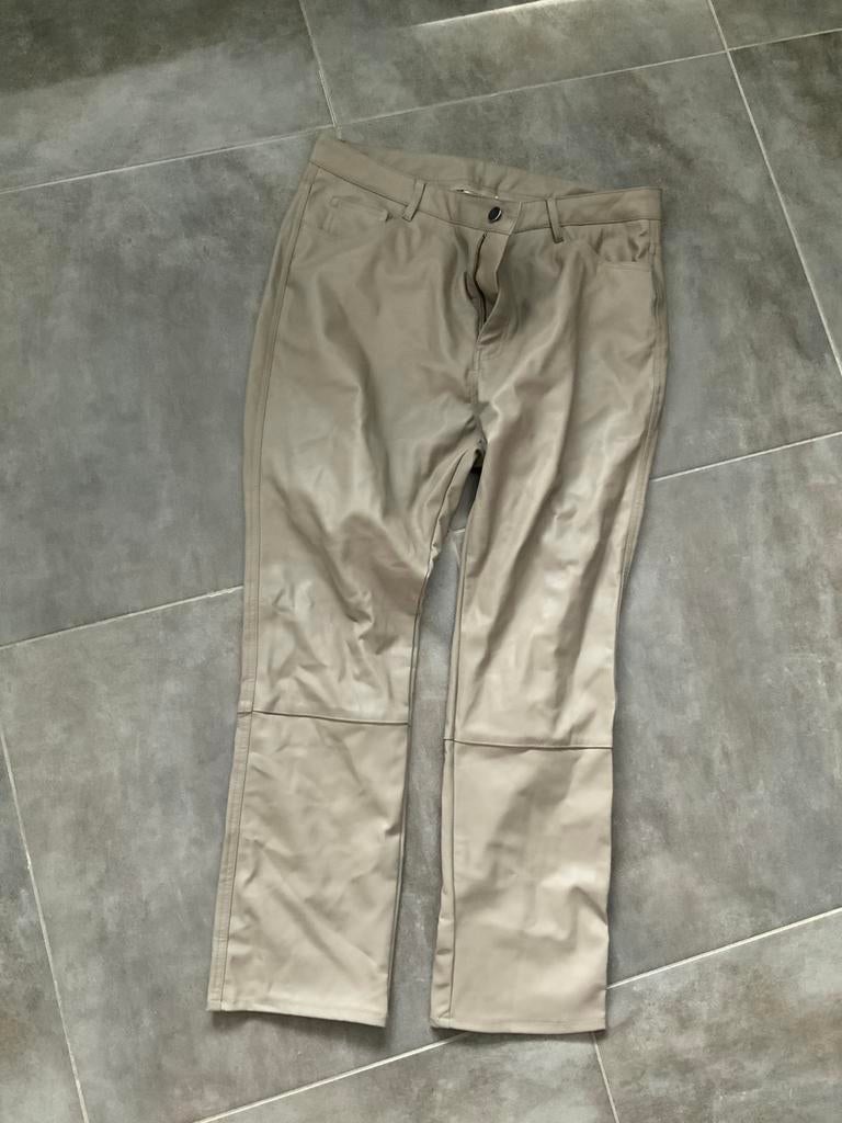Nieuwe hm broek, Ophalen of Verzenden, Zo goed als nieuw, Maat 42/44 (L), Lang