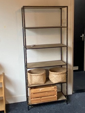 Kast van xenos, Huizen en Kamers