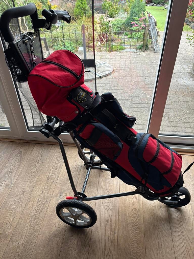 Golfset incl kar dames, Ophalen, Zo goed als nieuw, Set