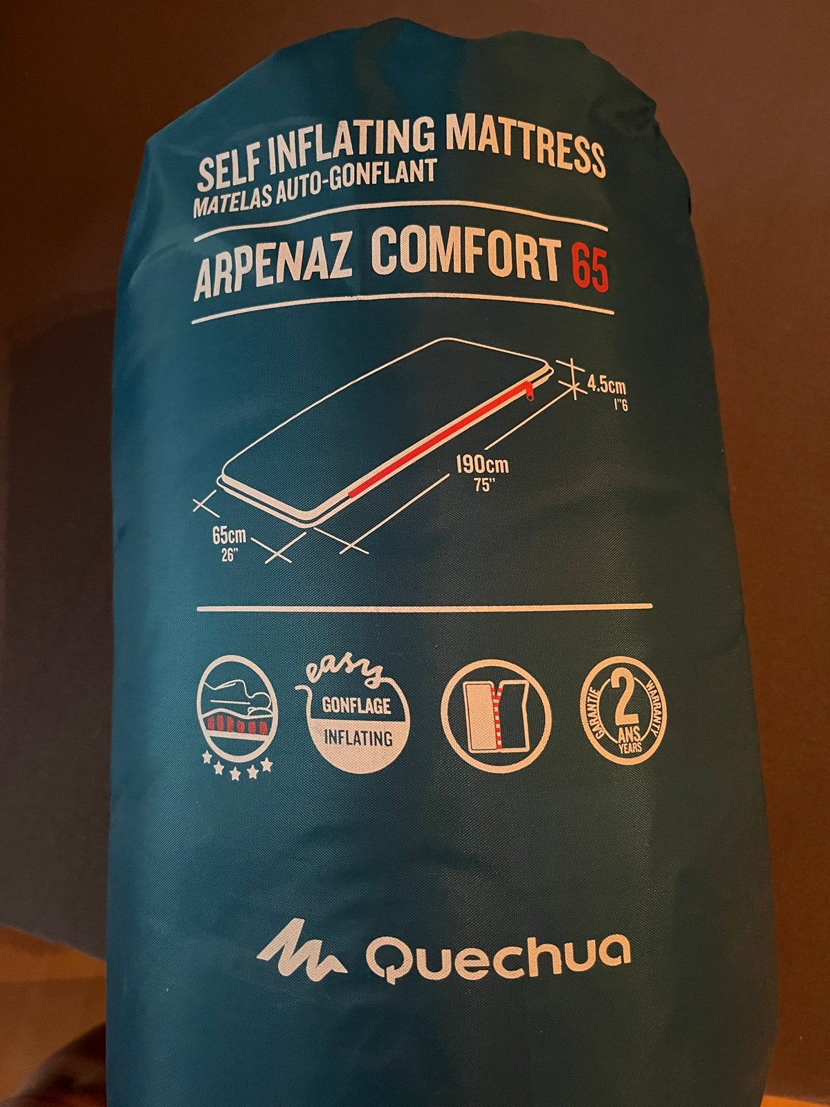Quechua Arpenaz Comfort 65 Zelfopblaasbaar Matras, Ophalen of Verzenden, Ingebouwde pomp, Zo goed als nieuw, 1-persoons