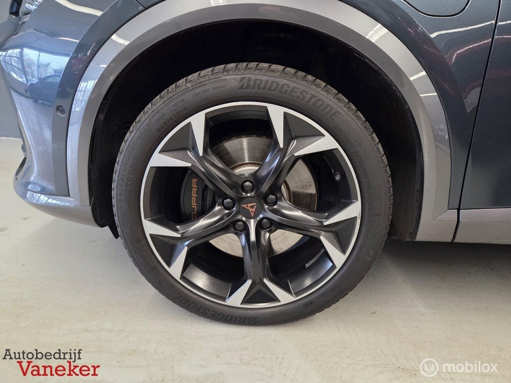 CUPRA Formentor 1.4 e-Hybrid VZ Performance 245 PK|Elektr kl, Stof, Gebruikt, 4 cilinders, Formentor