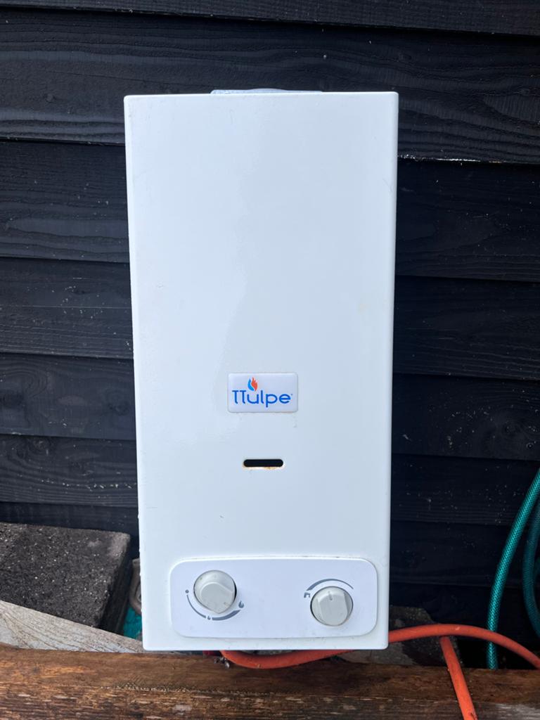 Tulpe Indoor B-6 P37 ECO geiser - Ideaal voor offgrid/campin, Ophalen, Gebruikt, Geiser, Minder dan 20 liter