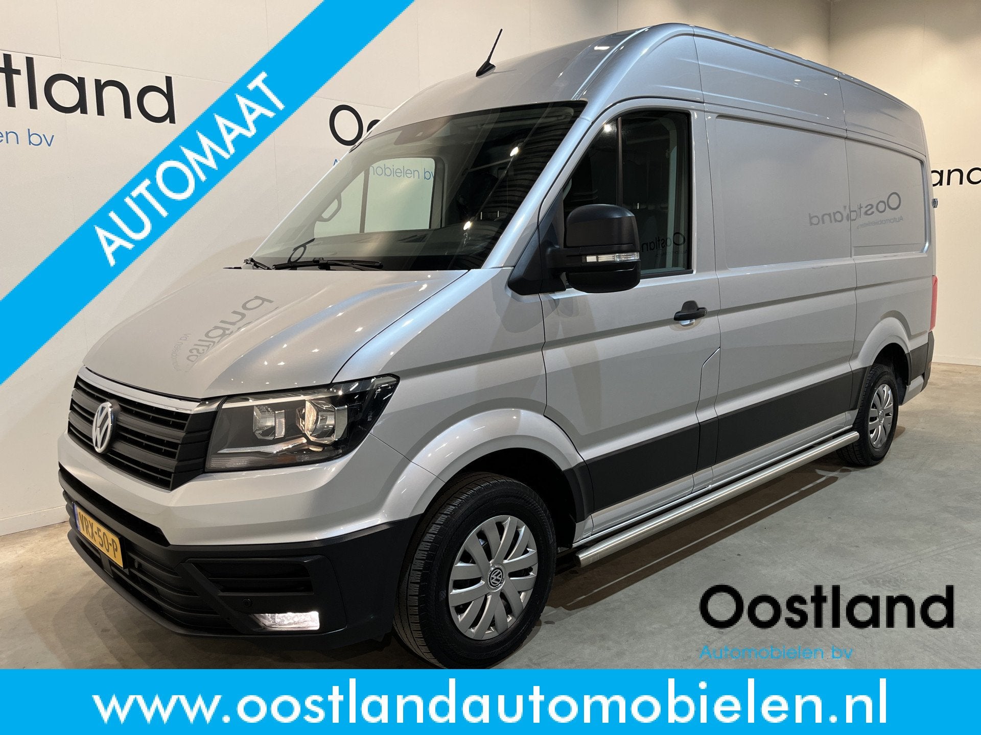 Volkswagen Crafter 35 2.0 TDI L3H3 140 PK Automaat / Euro 6, Stof, Gebruikt, 4 cilinders, Met garantie (alle)