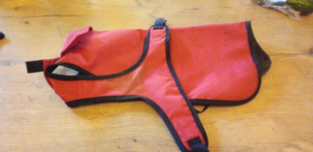 Te koop honden jasje, Ophalen, Gebruikt