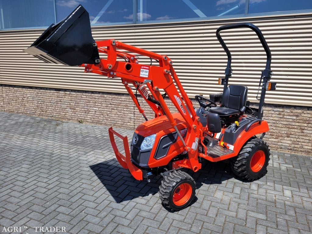 KIOTI cs-2510 hst, voorlader ( kubota iseki solis yanmar ), Tot 2500, Info@vandijkhouten.nl, Ophalen of Verzenden, Tot 80 Pk
