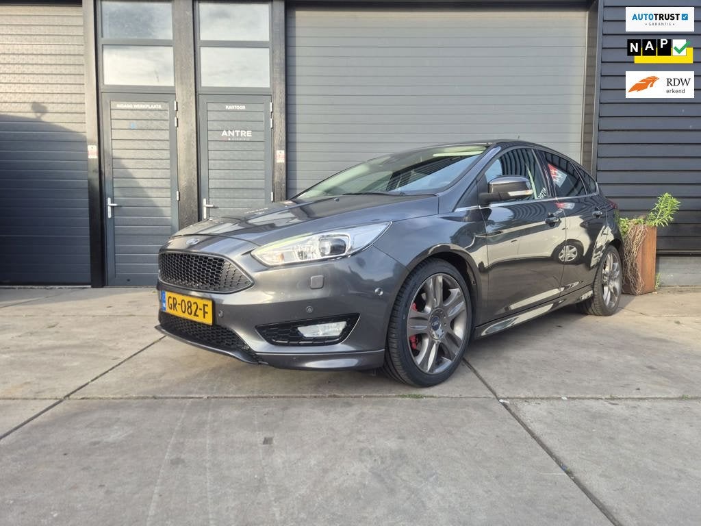 Ford Focus 1.5 Titanium Edition ,NWE Distributie, Auto's, 4 cilinders, 150 pk, Origineel Nederlands, Bedrijf