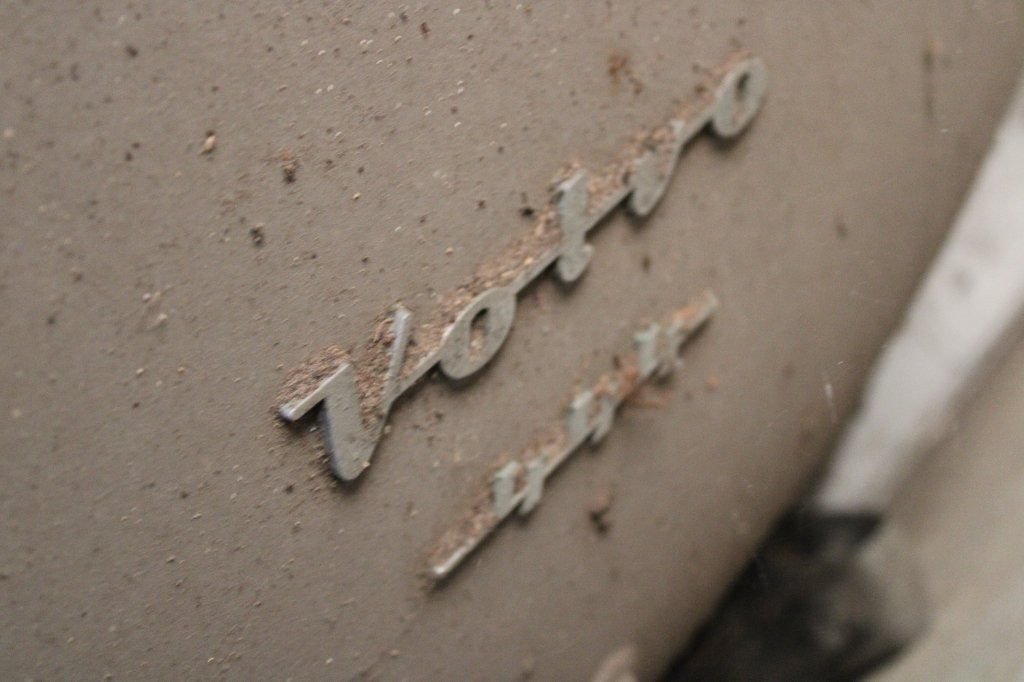 loop of sloop volvo 444K, Ophalen, Voor, Oldtimer onderdelen, Bumper