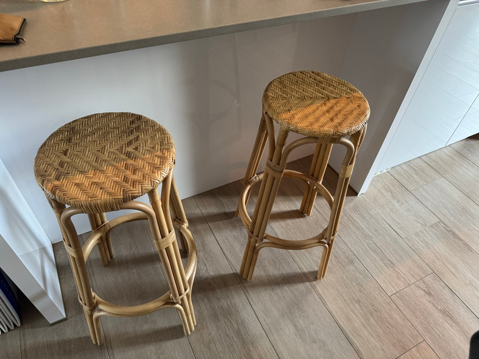 2 Rotan barkrukken - 72 cm hoog, Ophalen, Gebruikt, 60 tot 90 cm, Riet