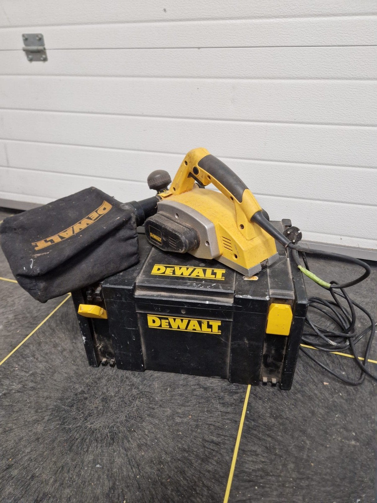 DeWalt DW678B Schaafmachine met stofzak en koffer, Ophalen, Gebruikt, Overige typen, DeWalt