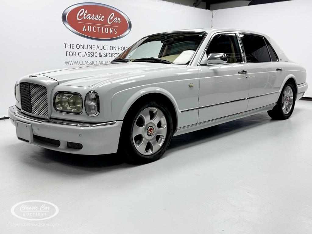 Bentley ARNAGE Lang  - ONLINE AUCTION, Auto's, Bentley, Automaat, Gebruikt, Wit, Bedrijf