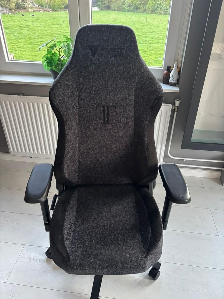 Secret Lab Titan Softweave (Regular), Huis en Inrichting, Bureaustoelen, Ophalen, Gaming bureaustoel, Zwart, Zo goed als nieuw
