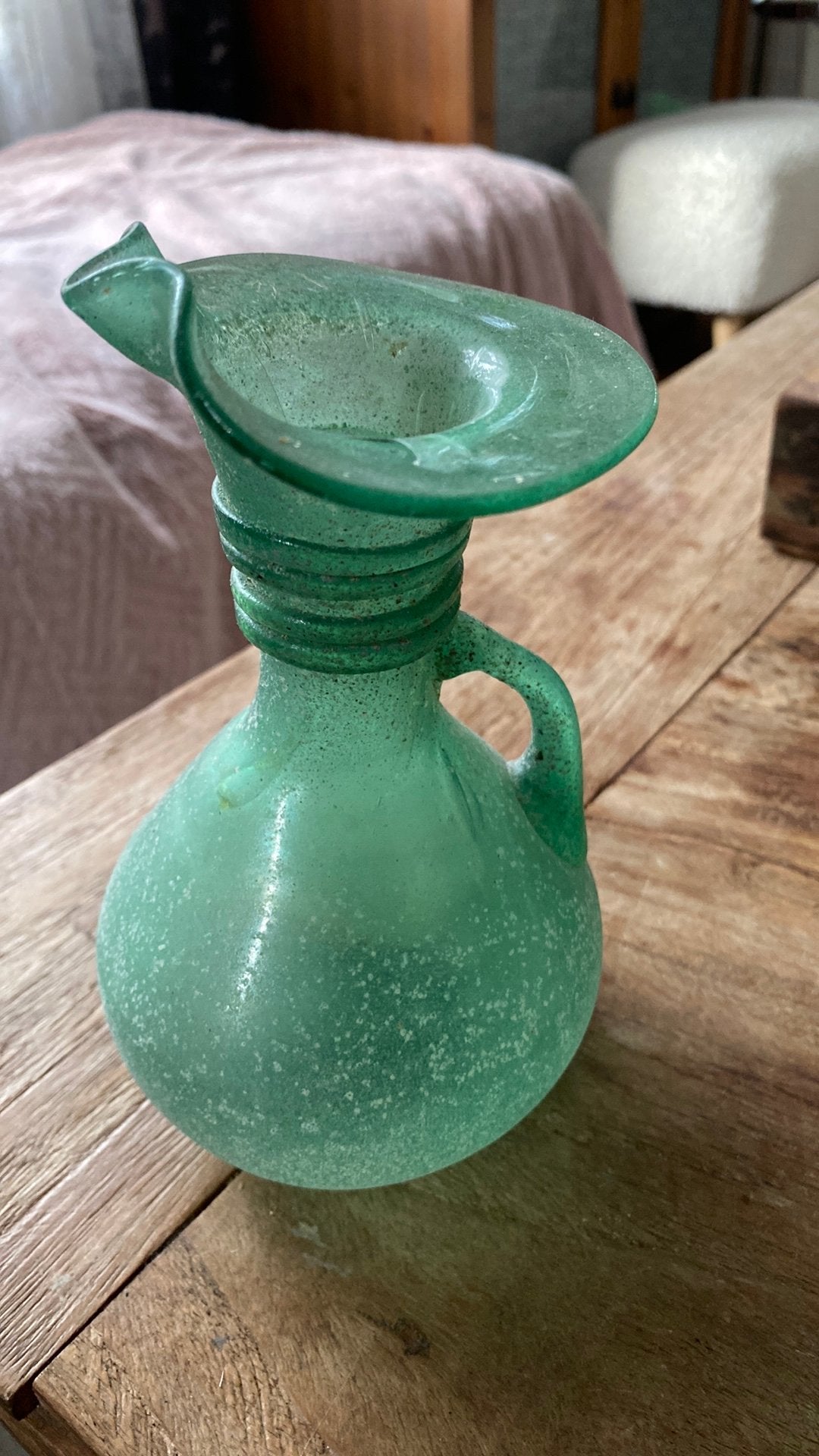 Frosted groen glazen vaasje/ kannetje, Ophalen of Verzenden, Zo goed als nieuw