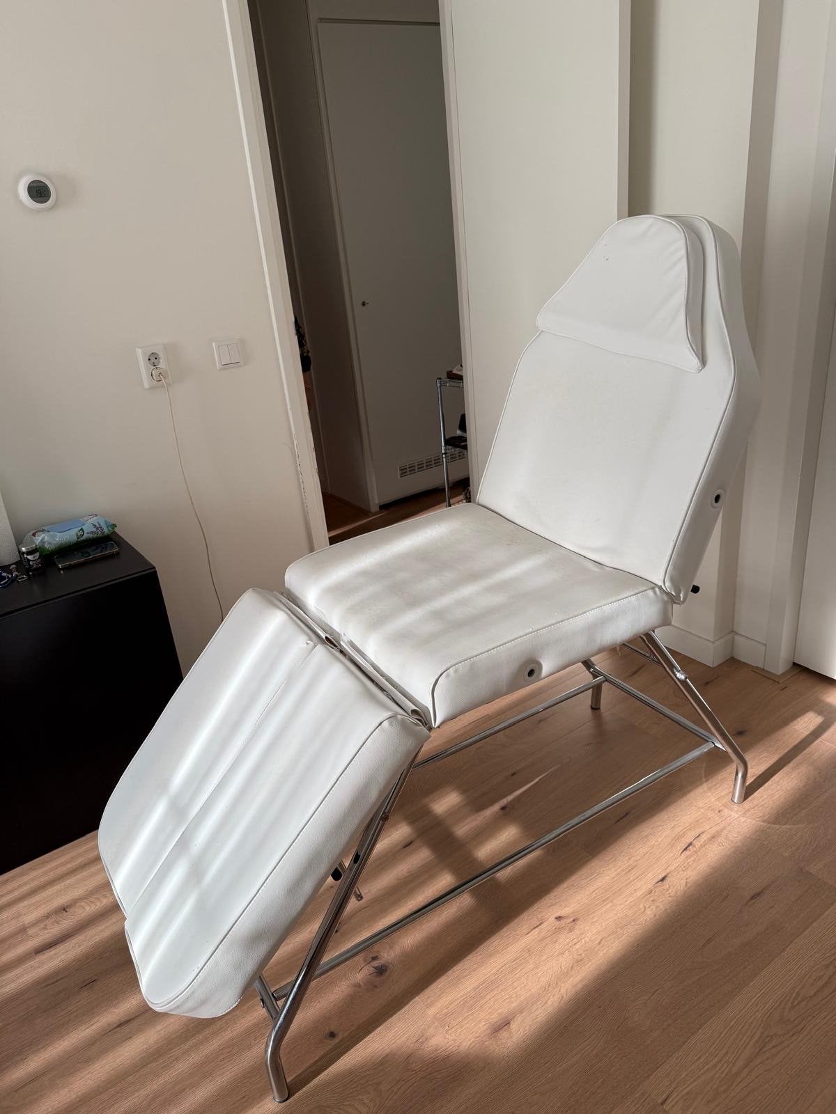 Massagestoel wit, Huis en Inrichting, Ophalen