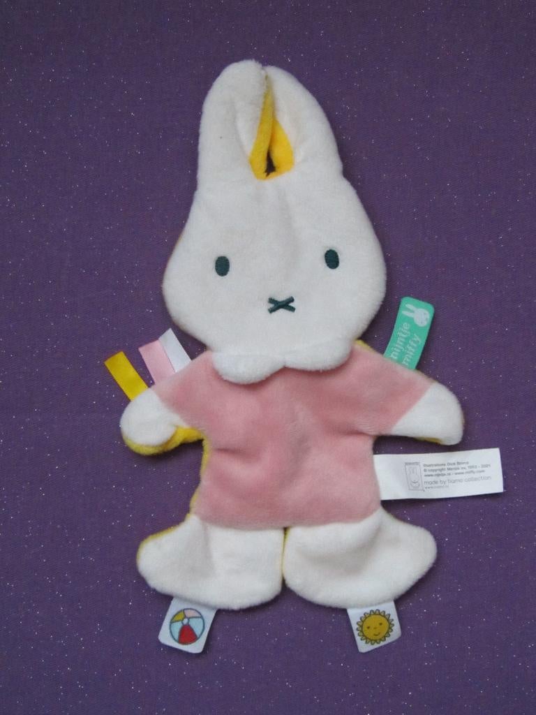 TIAMO NIJNTJE MIFFY Knuffeldoekje KONIJN UIT 2021**Nieuw**, Nijntje, Ophalen of Verzenden, Met label, Middelgroot (20 tot 80 cm)