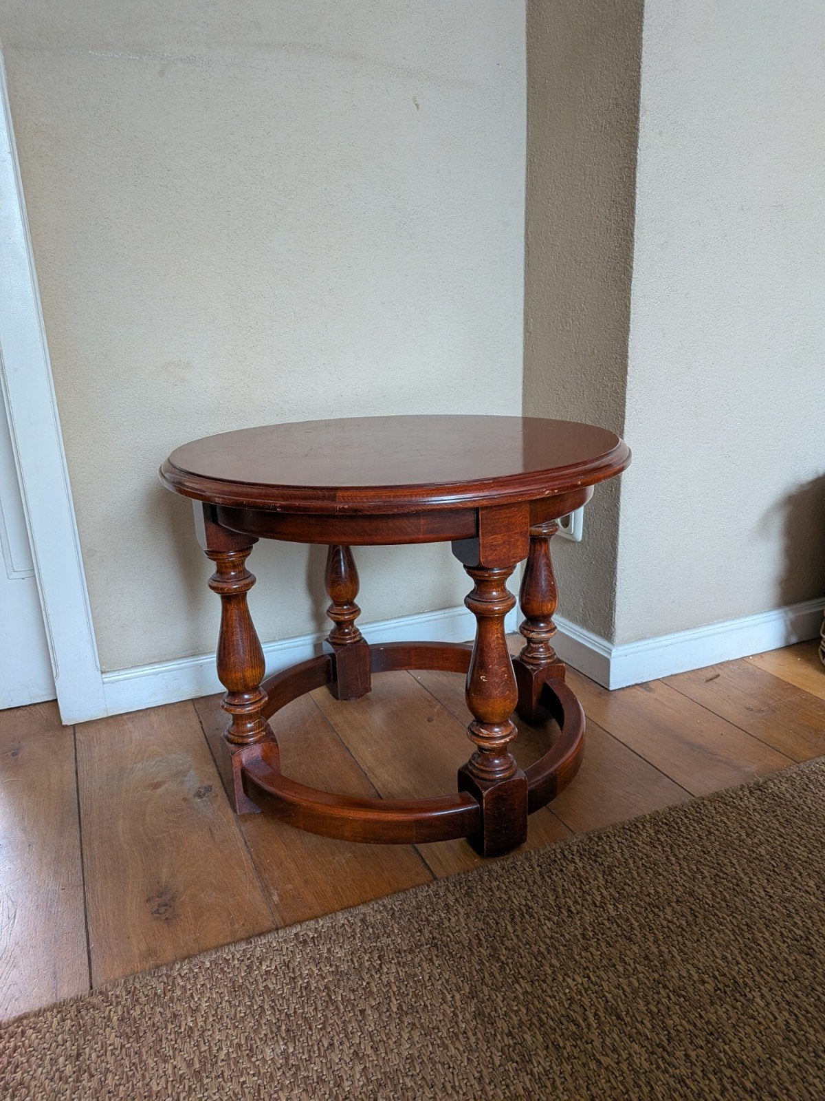 Leuke antieke salontafel theetafel bijzettafel serviestafel, Ophalen