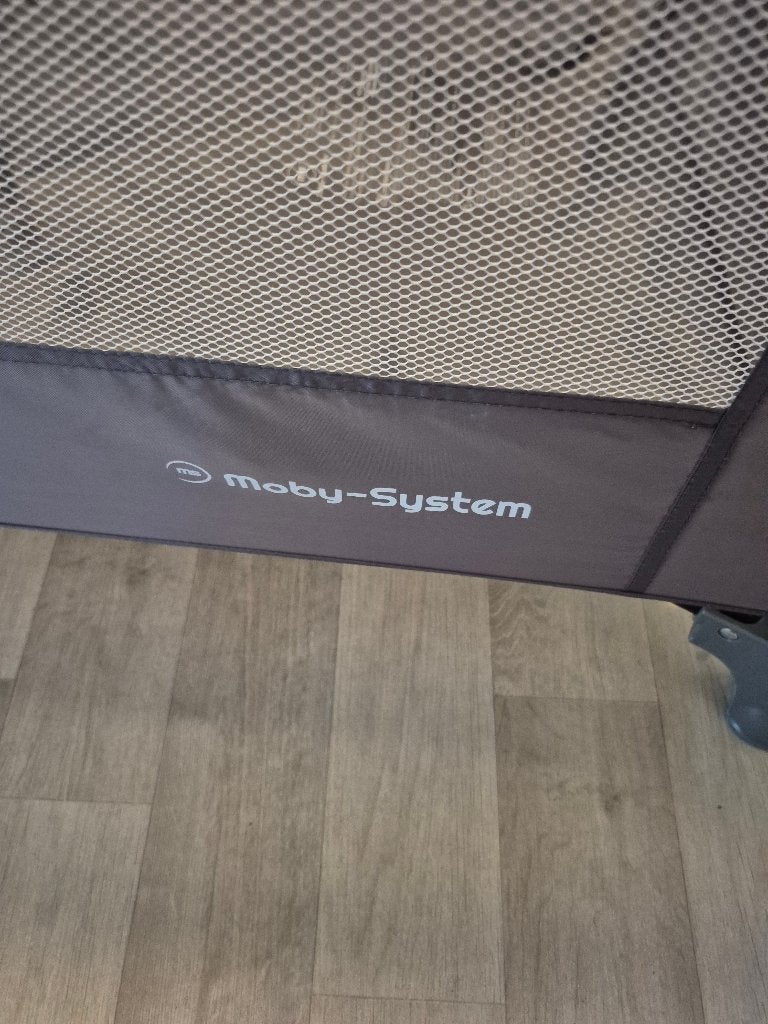 moby system campingbedtje, Ophalen, Zo goed als nieuw, Reisbedje