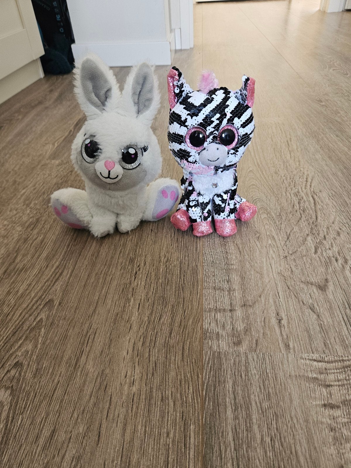 Leuke knuffels: konijn en zebra met pailletten, Konijn, Ophalen of Verzenden, Wit, Met label