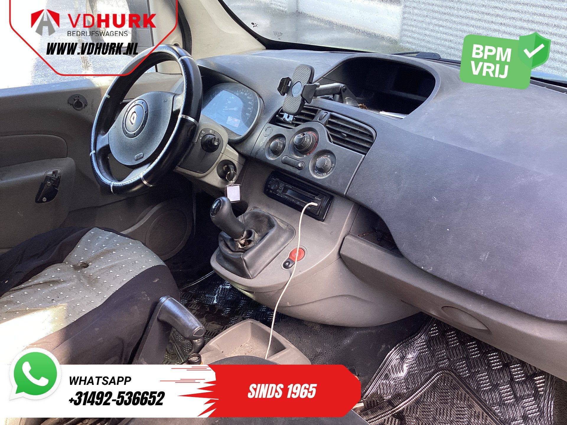 Renault Kangoo Express 1.5 dCi 70 pk EXPORT Trekhaak/ Radio, Voorwielaandrijving, USB, Stof, Gebruikt
