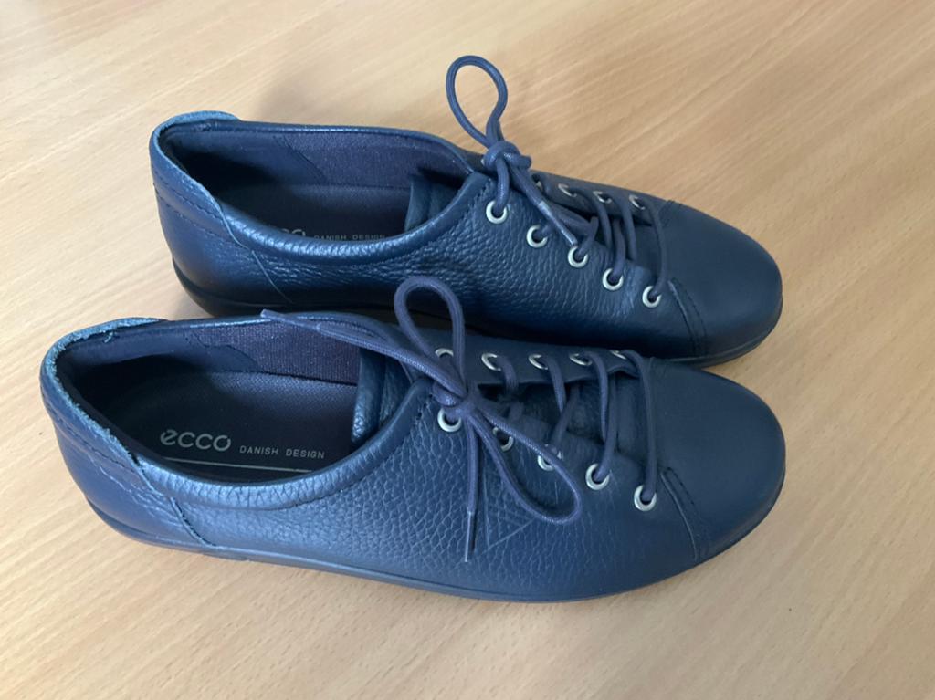 Nieuwe Ecco leren damesschoenen, maat 38., Blauw, Nieuw, Ophalen of Verzenden, Sneakers of Gympen