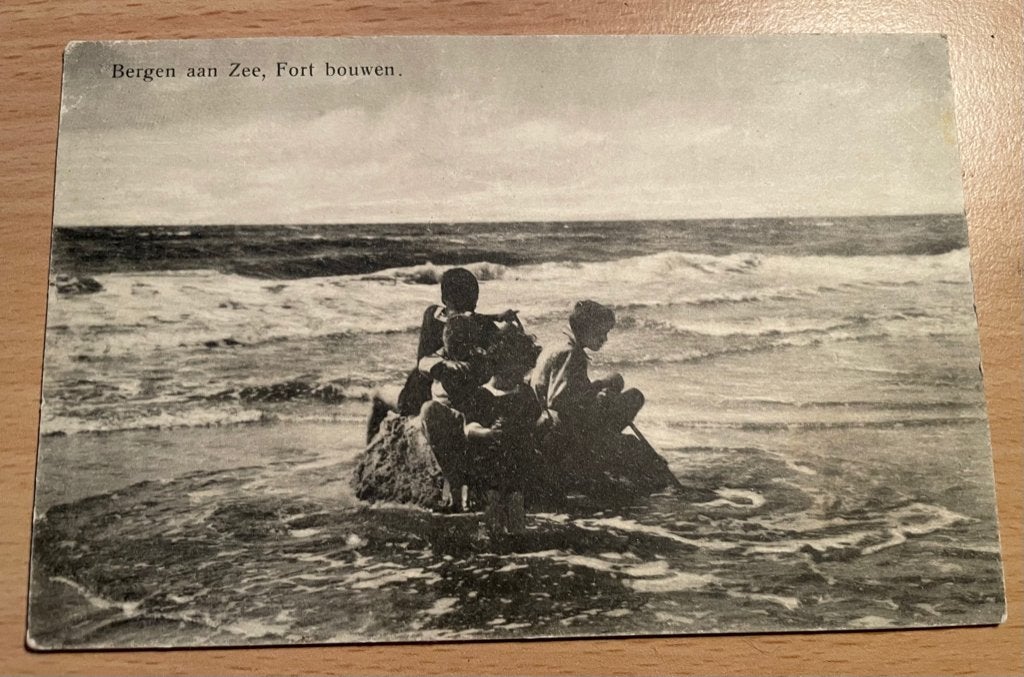 ansichtkaart / kaart van Bergen aan Zee ; Fort bouwen., Verzenden, 1920 tot 1940, Noord-Holland
