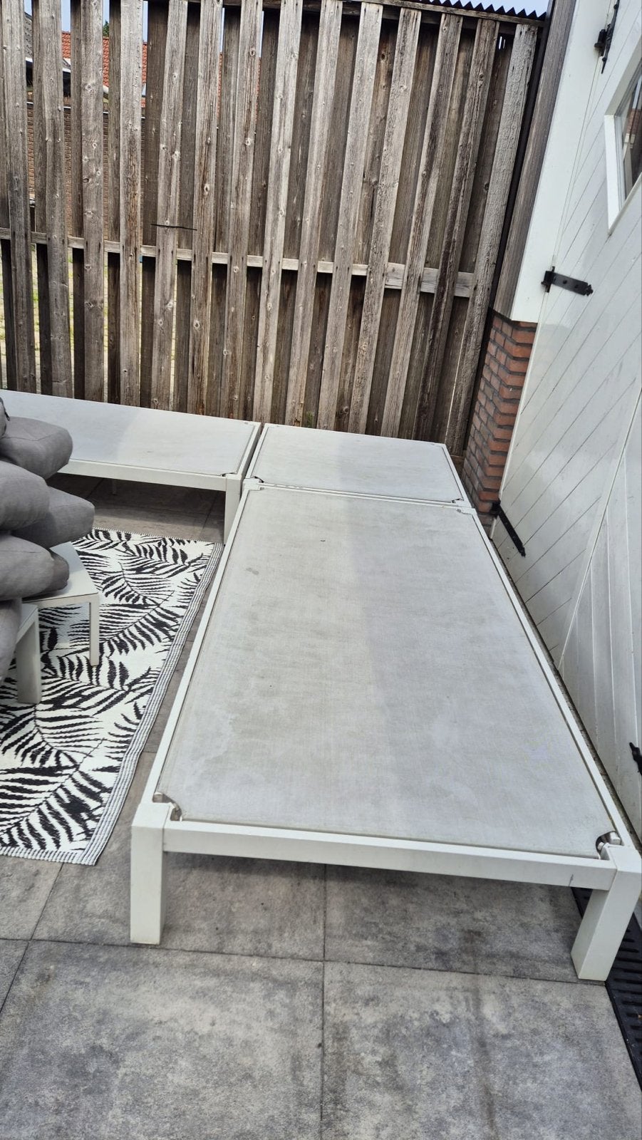 Loungebank met 2 bedden en 2 bijzet tafels, Ophalen, Gebruikt, Meer dan 8 zitplaatsen, Aluminium
