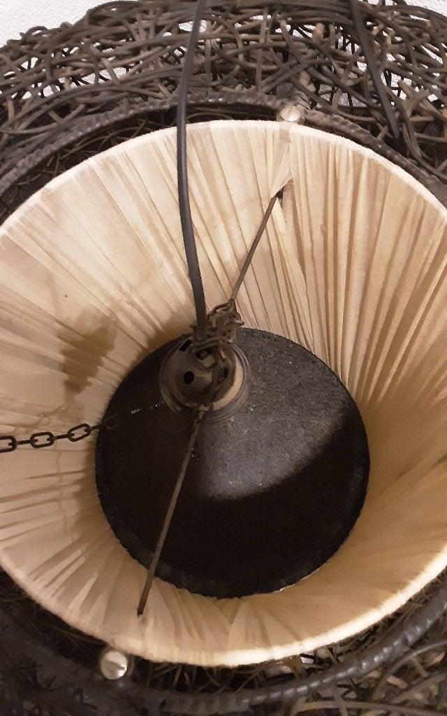 Rotan lamp, Ophalen