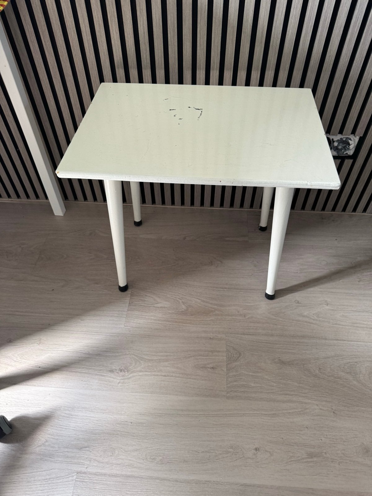 IKEA kinderstoeltje en tafeltje, Kinderen en Baby's, Kinderkamer | Tafels en Stoelen, Ophalen of Verzenden, Gebruikt, Tafel(s) en Stoel(en)