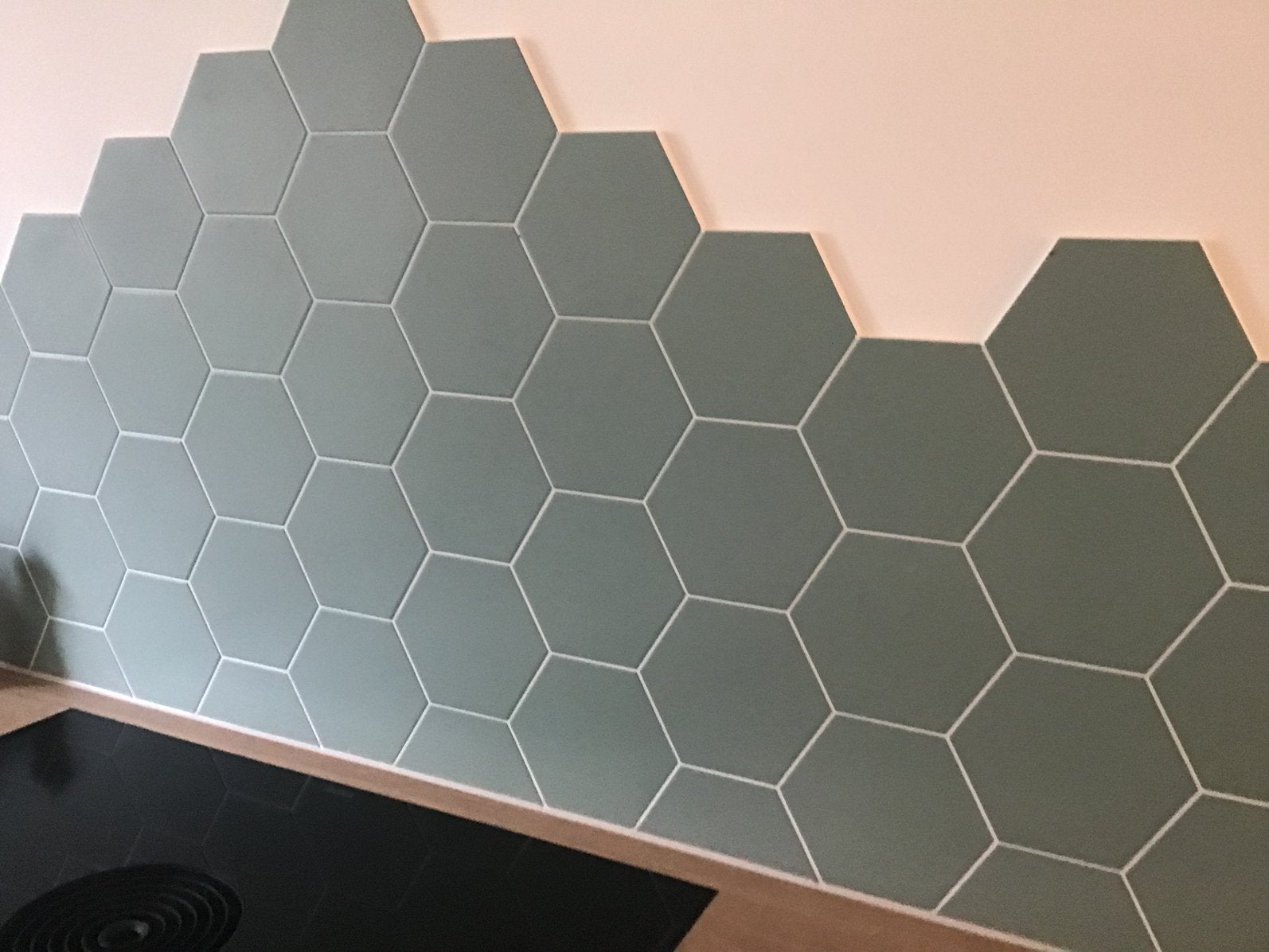 Hexagon sanitairtegels 1,5 m2/ 80 stuks/ 28 witte tegels, Ophalen, Nieuw, Overige materialen, Minder dan 20 mm