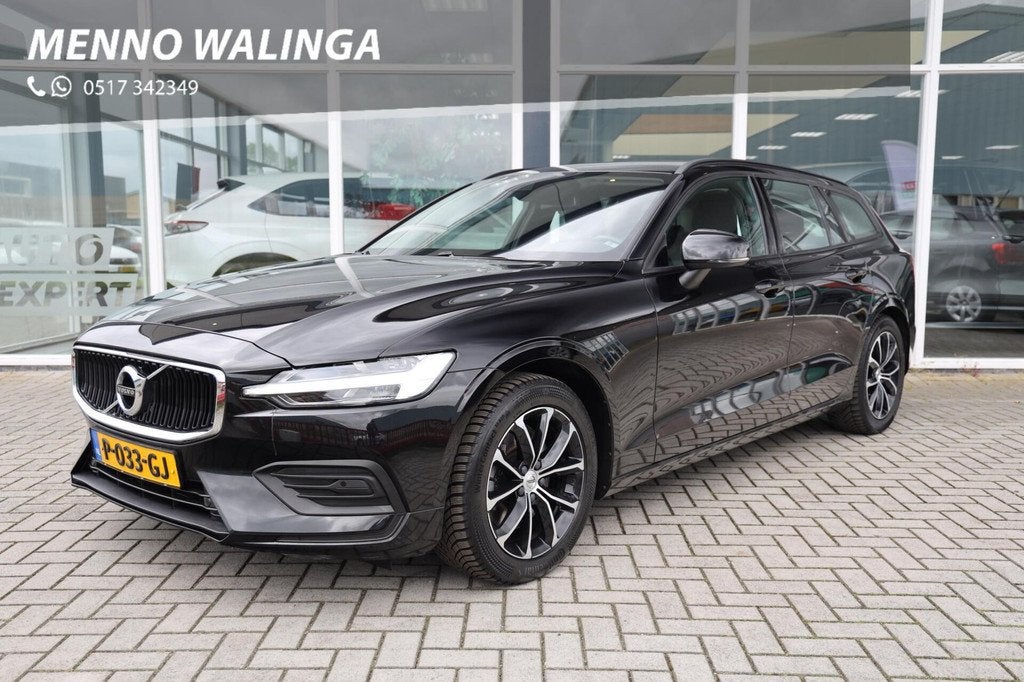 Volvo V60 2.0 B3 Momentum|Automaat|Trekhaak|Stoel/Stuurverwa, Auto's, Volvo, 1969 cc, 1634 kg, 93 €/maand, 750 kg