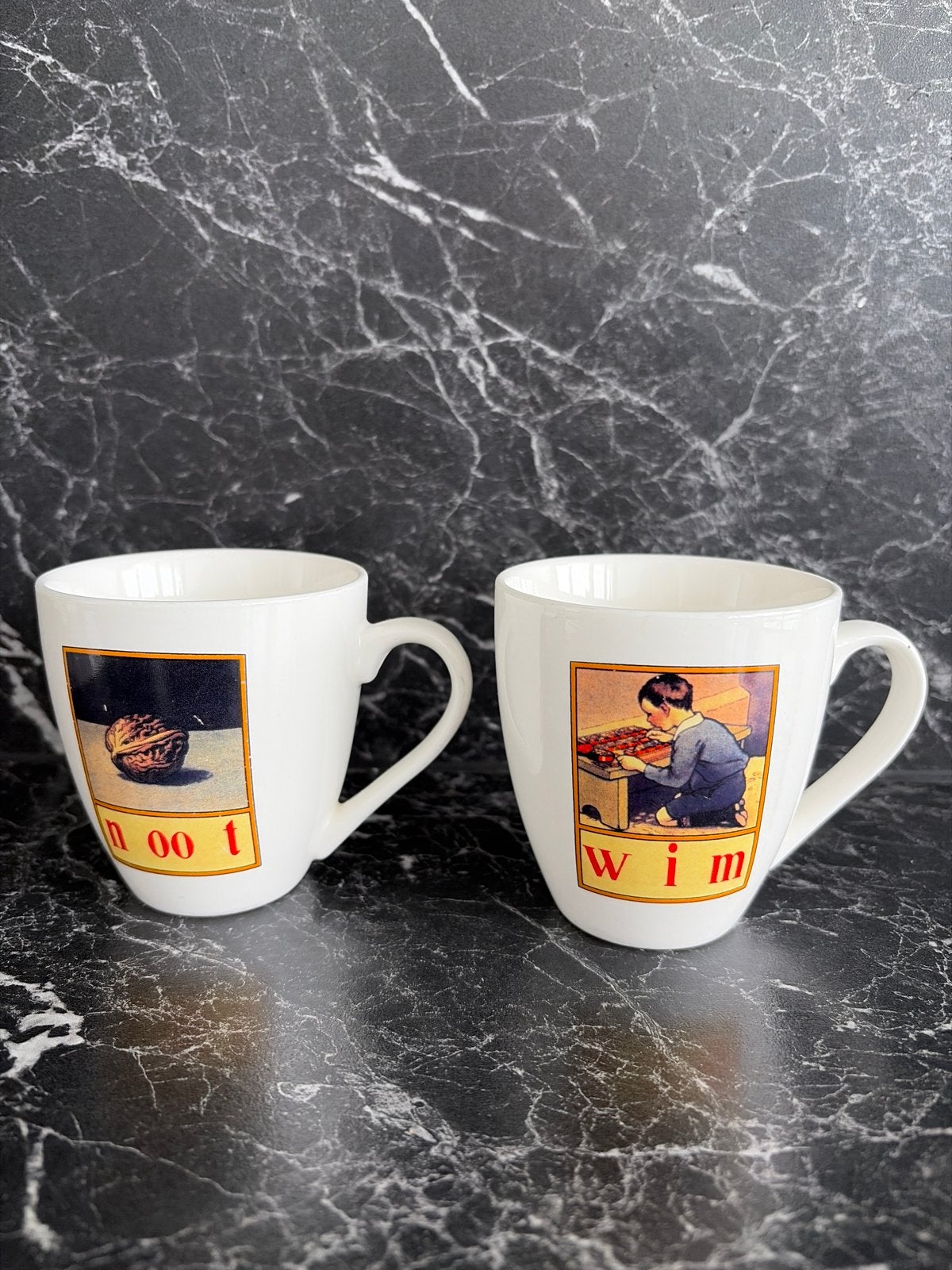 Leesplankje mokken - Wim en Noot, Overige typen, Ophalen of Verzenden, Zo goed als nieuw, Steen/keramiek