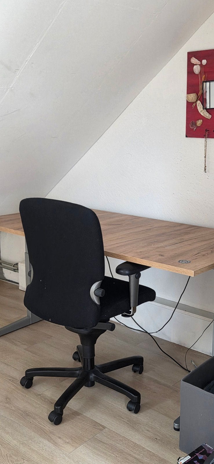 Elektrisch Zit-sta Bureau met Bureaustoel, Huis en Inrichting, Bureaus, Ophalen