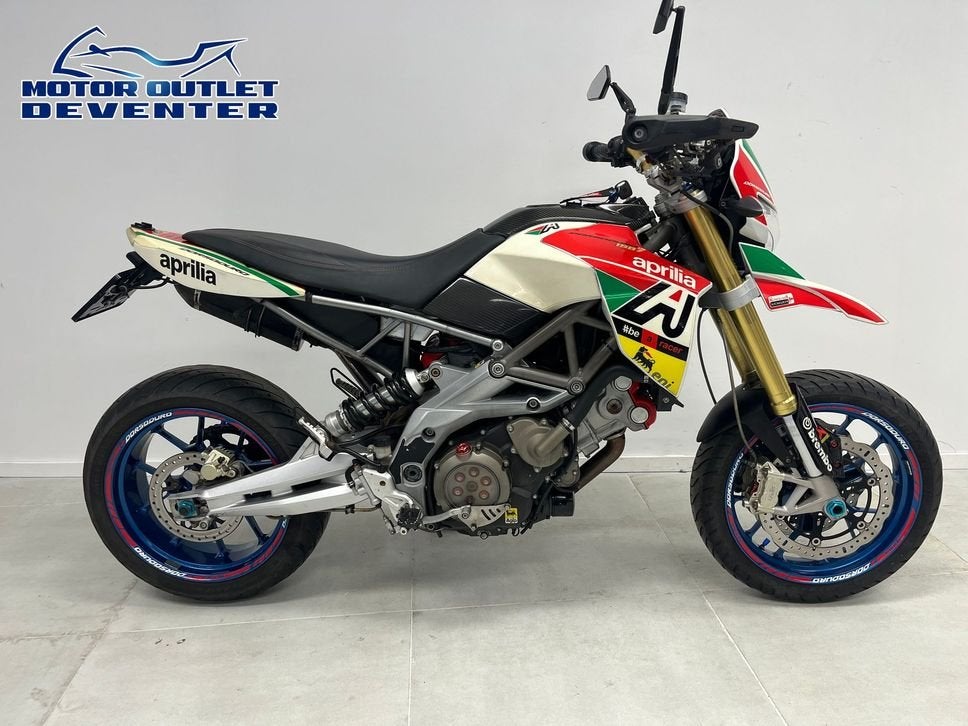 Prachtige APRILIA DORSODURO 750 (bj 2008) DORSODURO SM 750, 2 cilinders, Motorrijbewijs A, Bedrijf, Onbekend