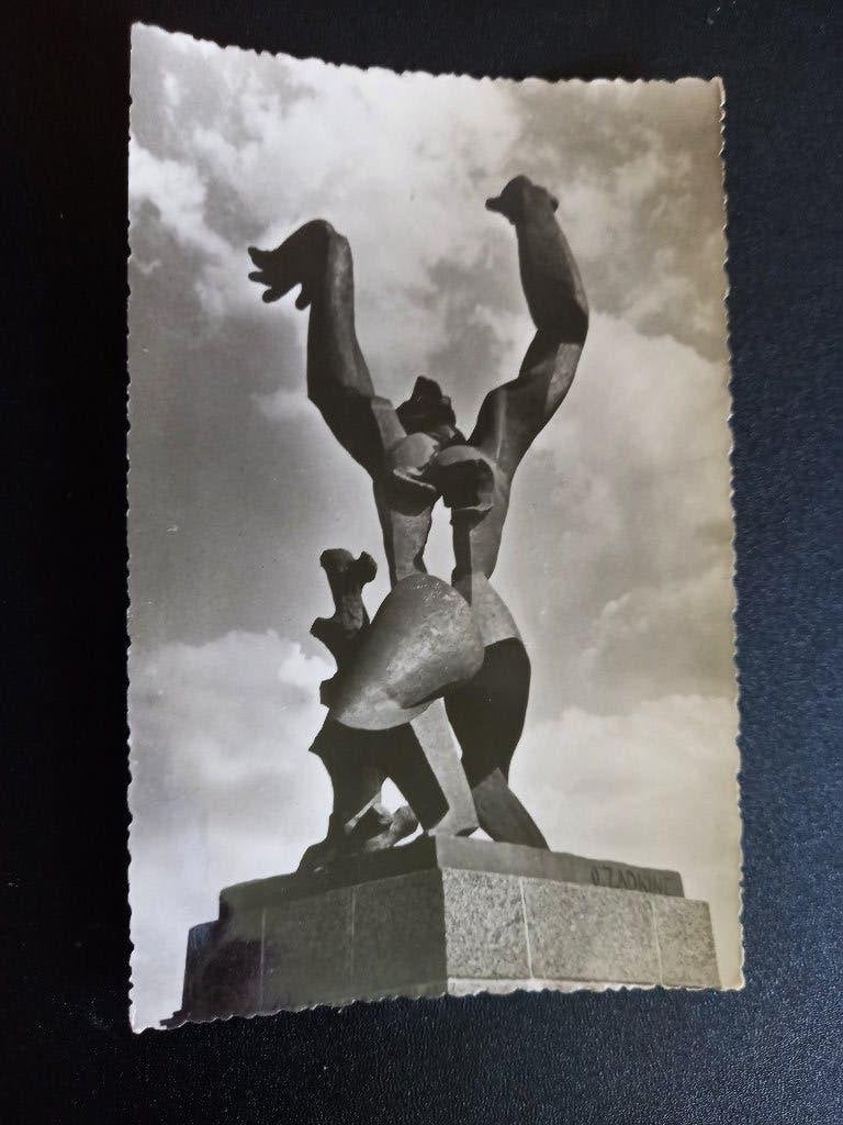 Rotterdam, Monument Zadkine 1963, Ophalen of Verzenden, 1960 tot 1980, Gelopen, Zuid-Holland