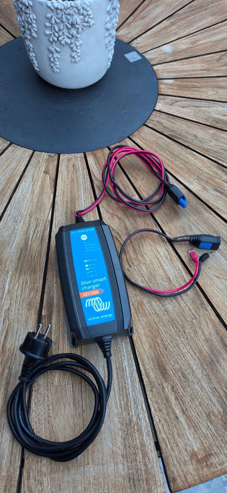 Victron Energy Blue Smart Charger 12V 10A IP65, Ophalen of Verzenden