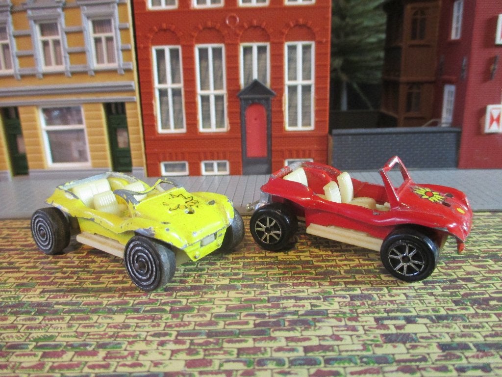 1:55 Volkswagen Dune Buggy - Majorette geel met defect, Hobby en Vrije tijd, Ophalen of Verzenden, Gebruikt, Auto