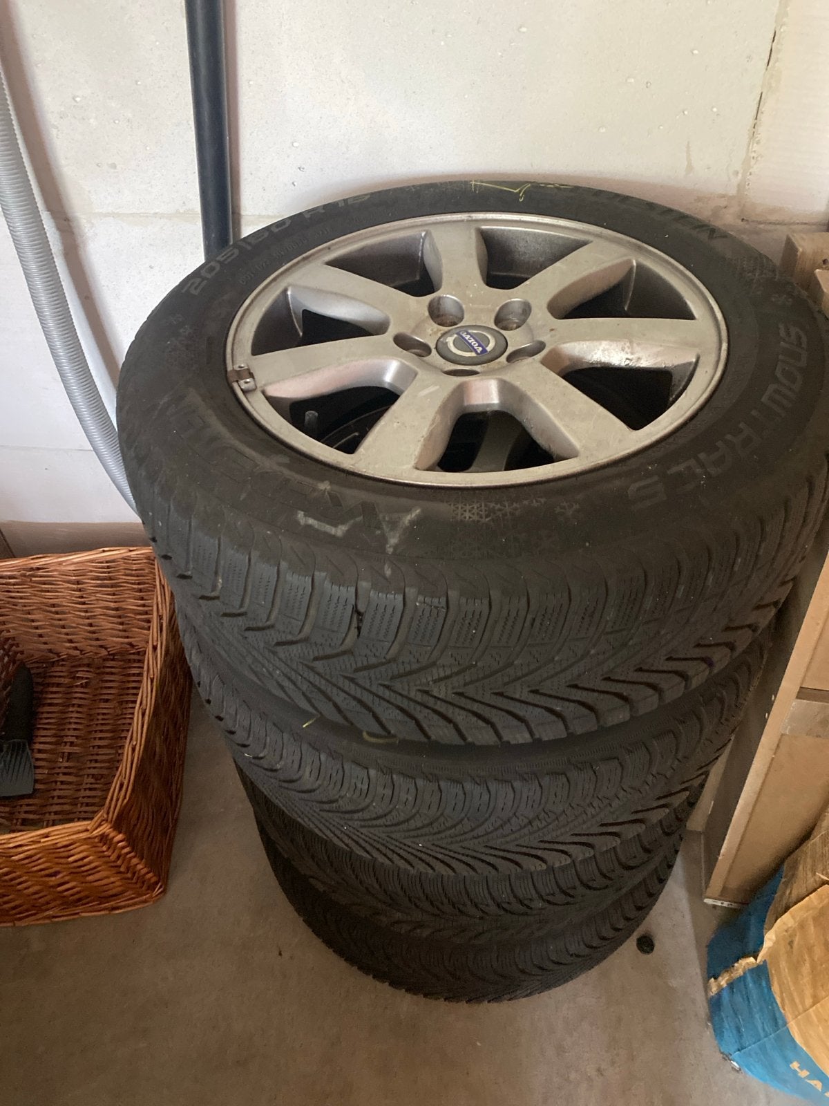 Velgen met goede winterbanden voor Volvo V70 (2008), Ophalen of Verzenden, Gebruikt