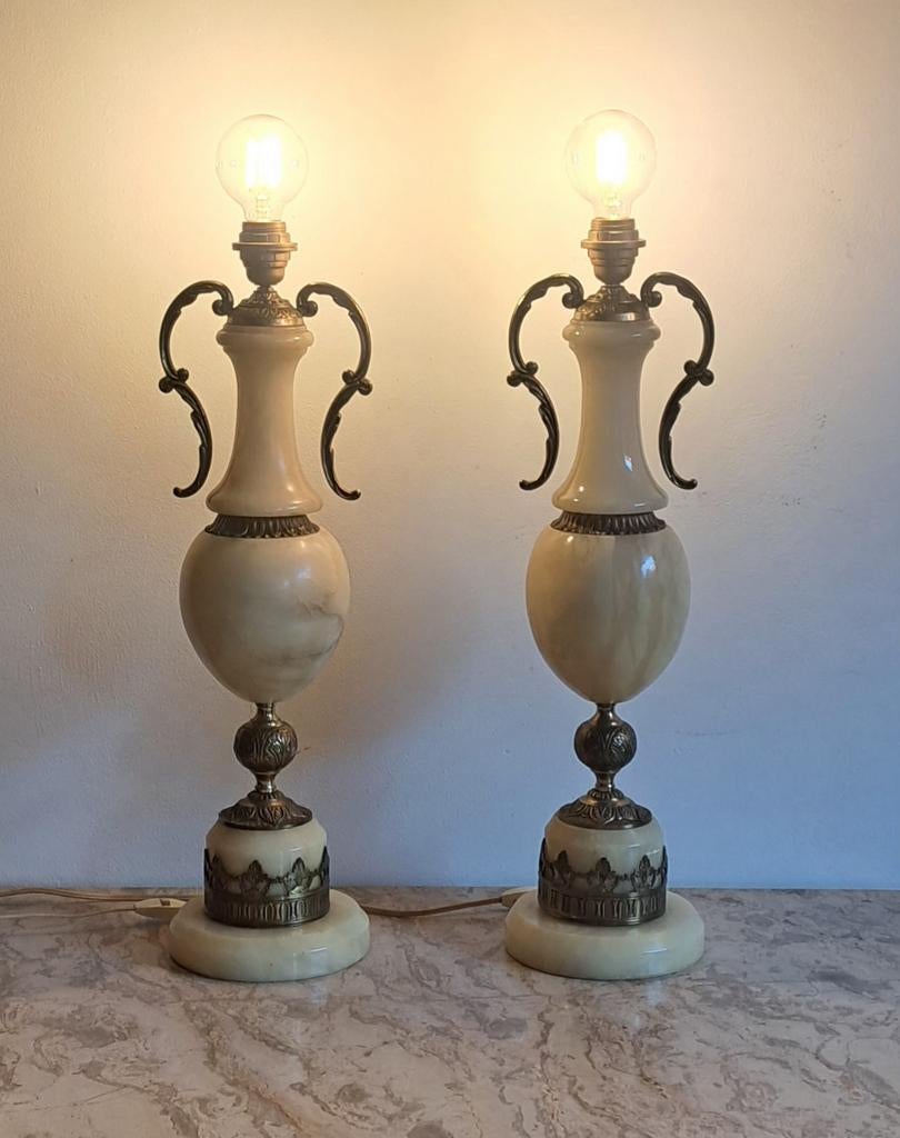 Antieke lampvoeten lampen natuursteen Spaans vintage albast, Antiek en Kunst, Antiek | Lampen, Ophalen