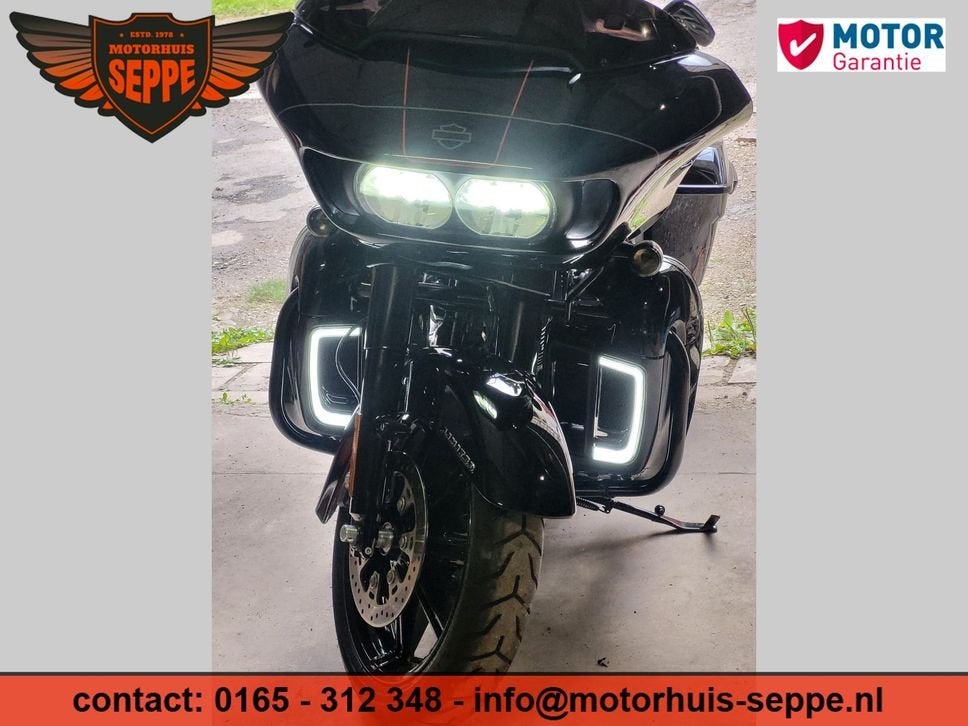 HARLEY-DAVIDSON ROAD GLIDE LIMITED FLTRK, Motoren, 2 cilinders, HARLEY-DAVIDSON, Chopper, Bedrijf
