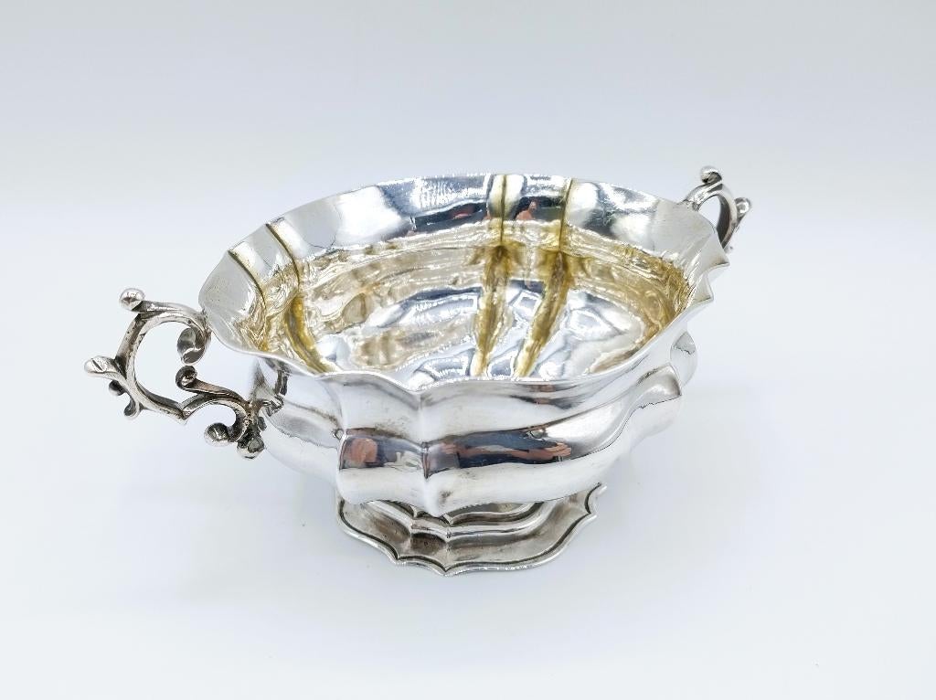 Zilveren brandewijnkom, Nederland, 1763, Antiek en Kunst, Verzenden, Zilver