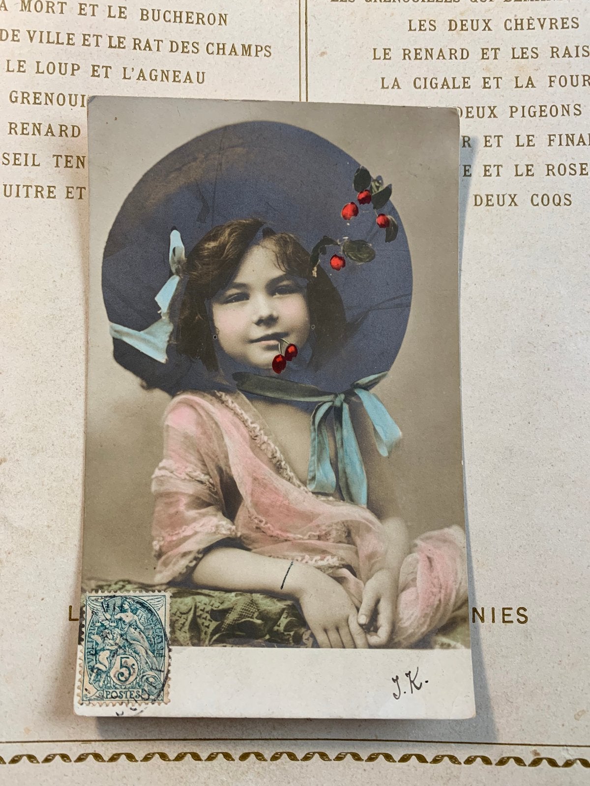 1903 Meisje met hoed en kersen (KM), Ophalen of Verzenden, Voor 1920, Gelopen, Kinderen